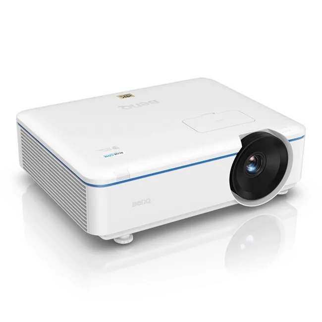 BenQ LK952 4K Lazer Projeksiyon farklı açıdan görünüm
