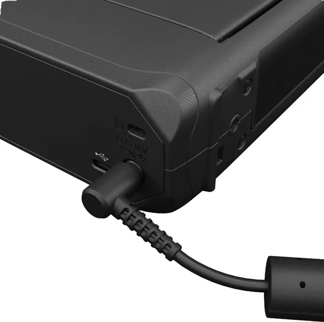 Canon Pixma TR150 Pilli Taşınabilir Yazıcı yandan ya da arkadan görünüm