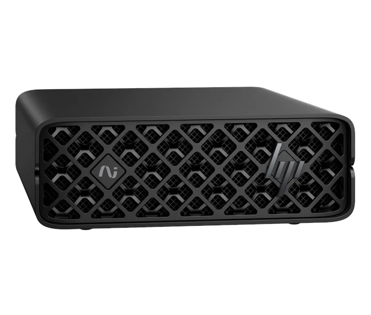 HP ZGX Nano G1n GB10 128 GB/4 TB farklı açıdan görünüm