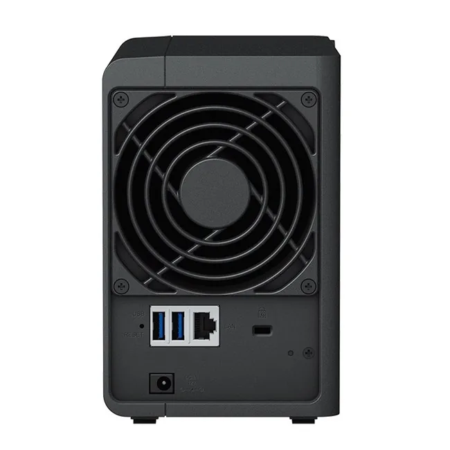 Synology DS223 (2x3.5"/2.5") Tower NAS yandan ya da arkadan görünüm